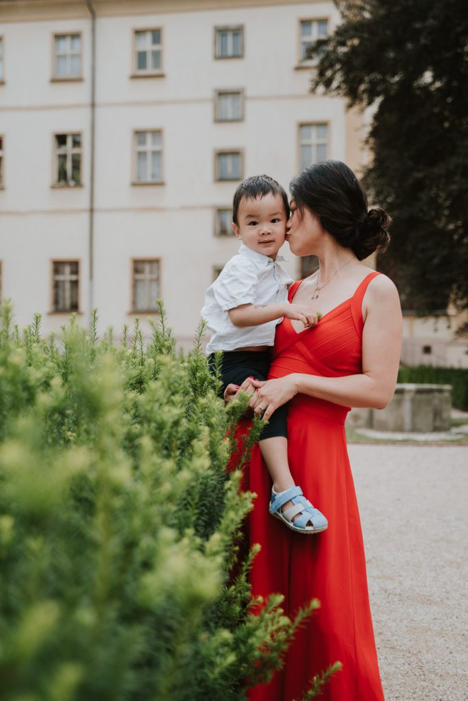 Family Photoshoot in Prague, Prague photographer, Vacation photoshoot, Mum and son photoshoot