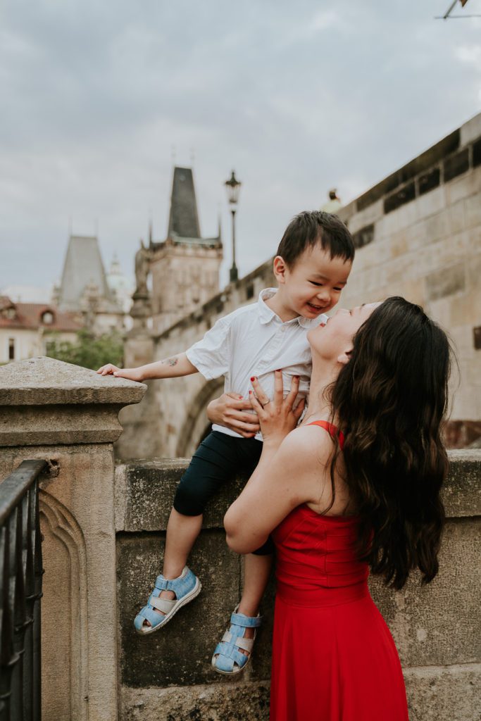 Family Photoshoot in Prague, Prague photographer, Vacation photoshoot, Mum and son photoshoot