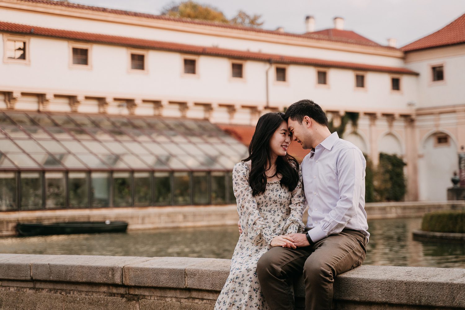 Engagement surprise proposal photoshoot in Prague, Praue photographer, engagement photosession Prague