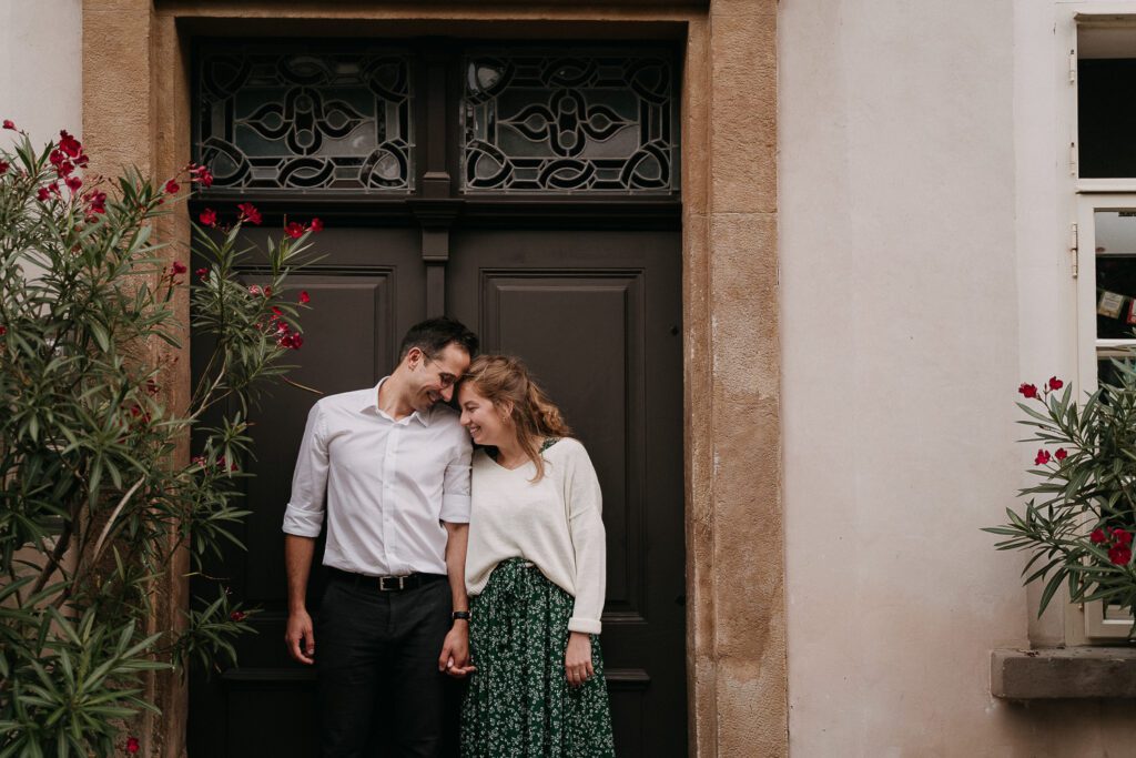 Suprise proposal photoshoot, engagement photoshoot prague, prague photographer, photographer in prague, vacation photoshoot