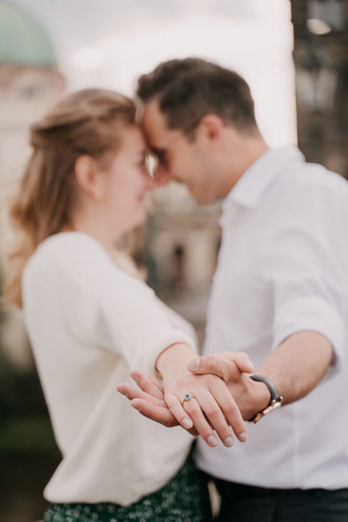 Suprise proposal photoshoot, engagement photoshoot prague, prague photographer, photographer in prague, vacation photoshoot