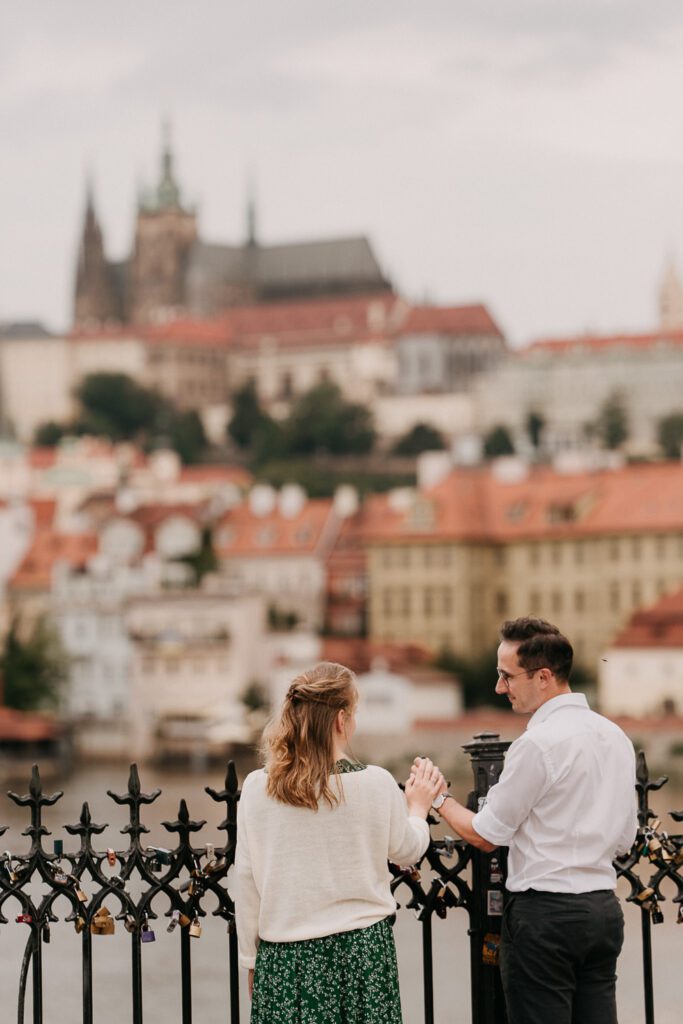 Suprise proposal photoshoot, engagement photoshoot prague, prague photographer, photographer in prague, vacation photoshoot