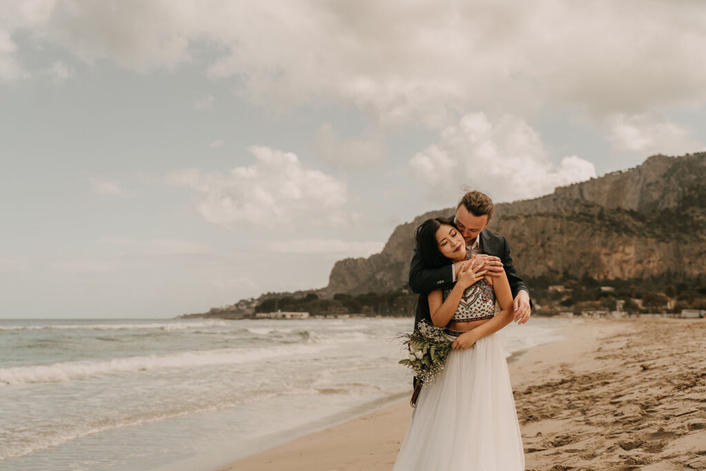 palermo photoshoot, mondello beach, palermo photographer, avvagraphy, europe destination photoshoot, elopement italy