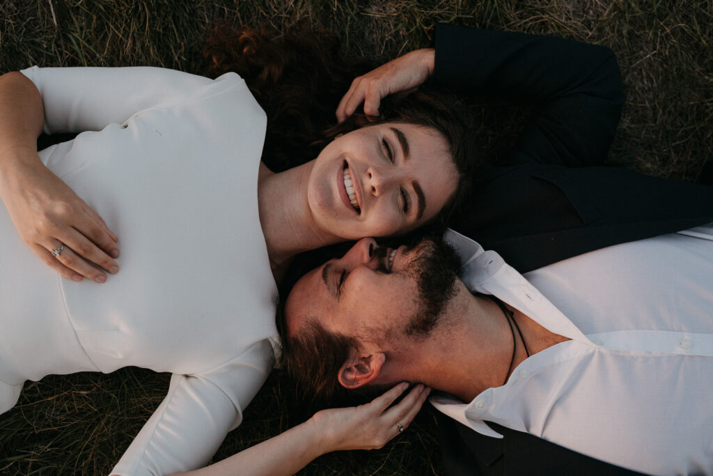 couple photoshoot in sarka, prewedding photoshoot prague, prague photographer