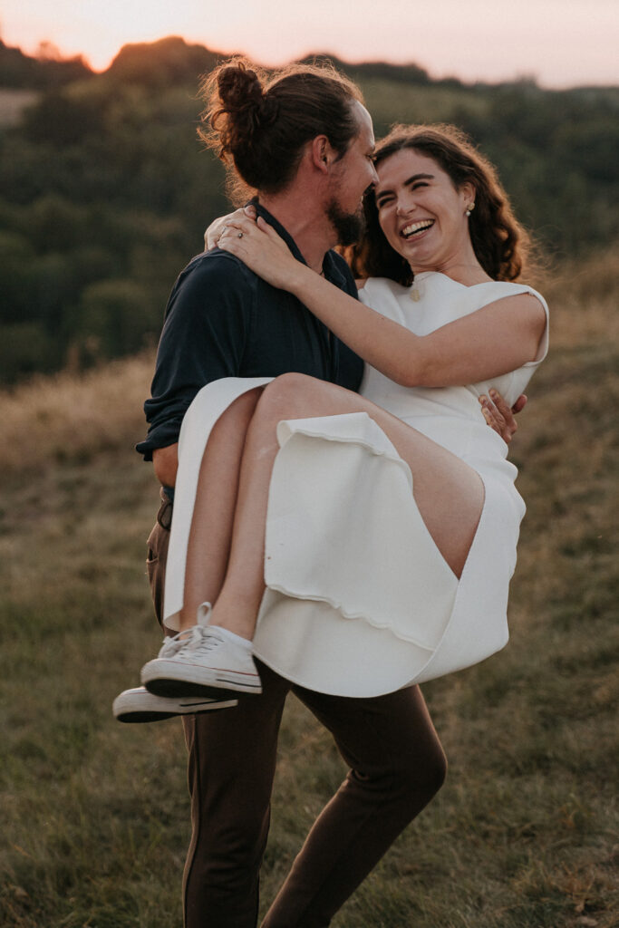 couple photoshoot in sarka, prewedding photoshoot prague, prague photographer