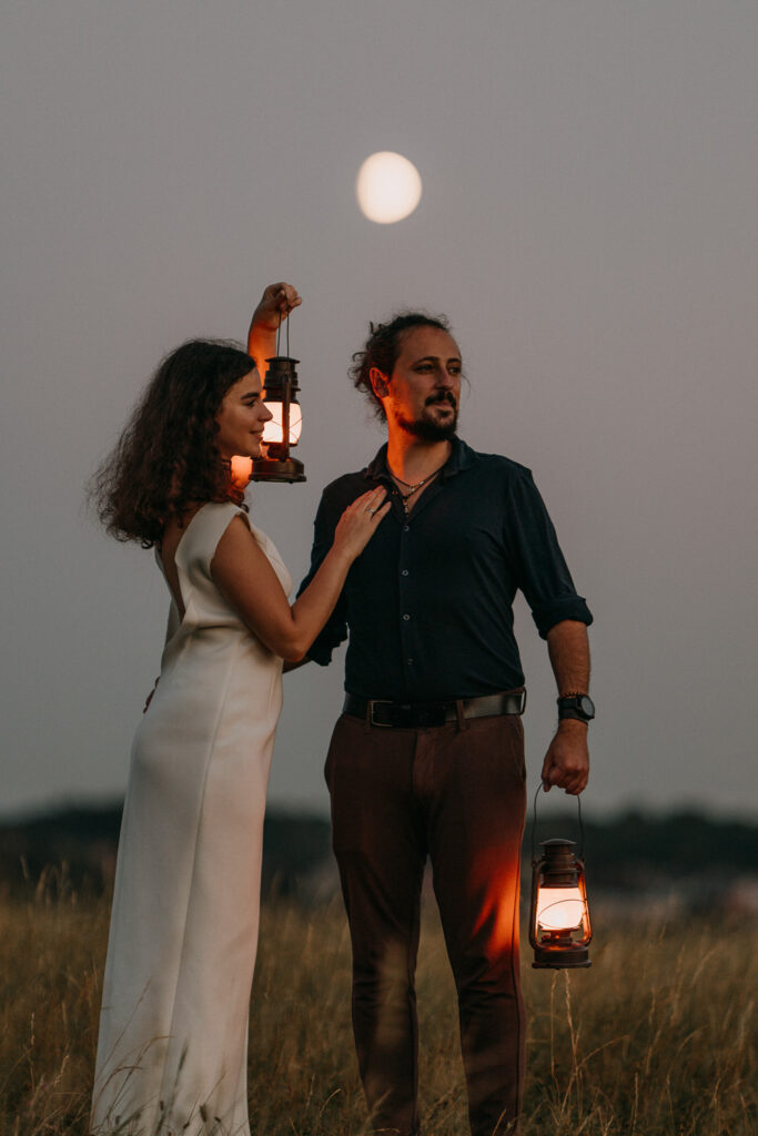 couple photoshoot in sarka, prewedding photoshoot prague, prague photographer