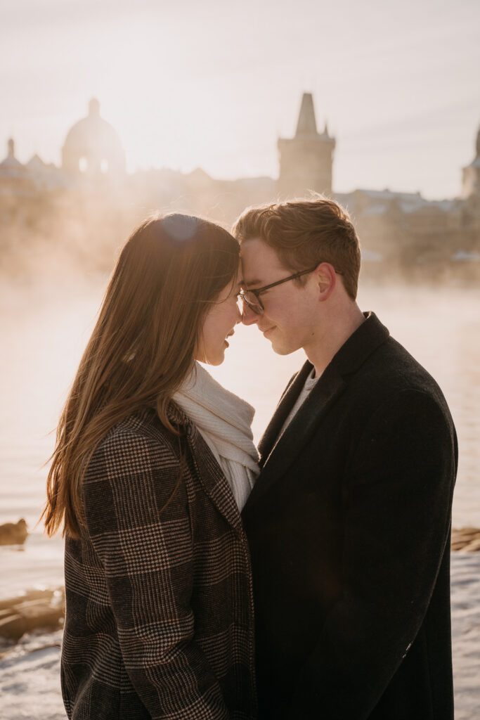 surprise proposal in Prague, prague photoshoot, engagement photoshoot prague, engagement photographer prague