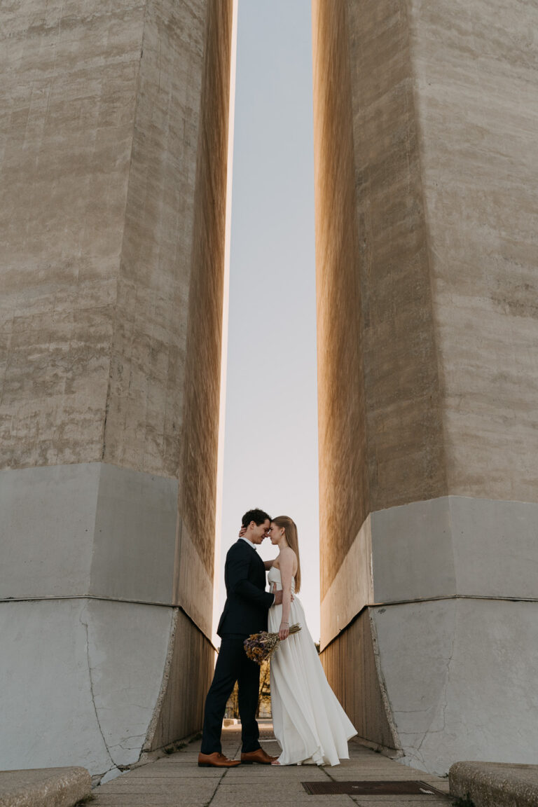best spots in prague for couple photo, couple photoshoot prague, photographer in prague, couple photoshoot at Strahov, photographer in prague