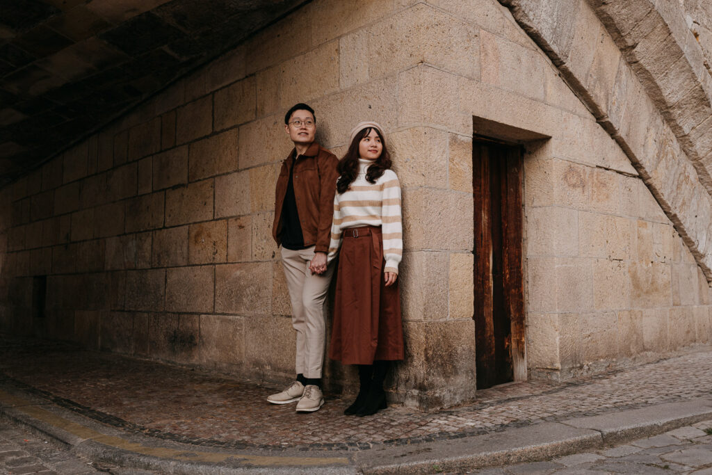 Couple photoshoot in Prague, vacation photoshoot, couple posing ideas, prague photographer, engagement photoshoot prague, avvagraphy