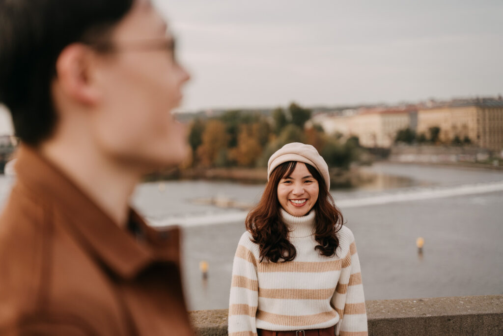 Couple photoshoot in Prague, vacation photoshoot, couple posing ideas, prague photographer, engagement photoshoot prague, avvagraphy