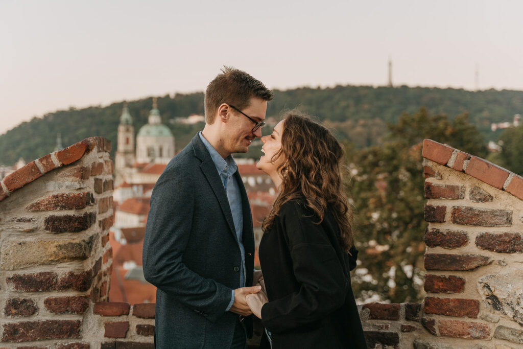 Couple photoshoot at prague castle, photoshoot in prague, prague photographer, avvagraphy
