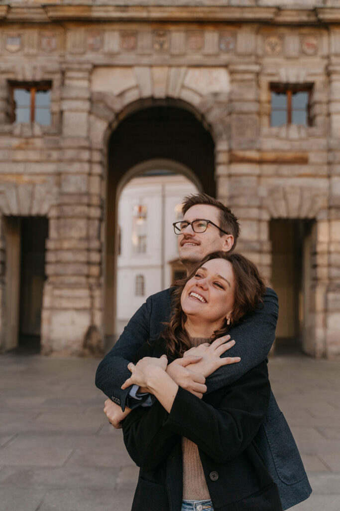 Couple photoshoot at prague castle, photoshoot in prague, prague photographer