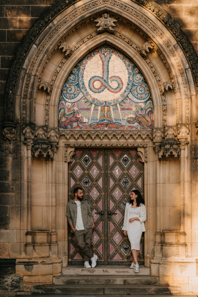 couple photoshoot prague, photographer in prague, engagement photoshoot prague