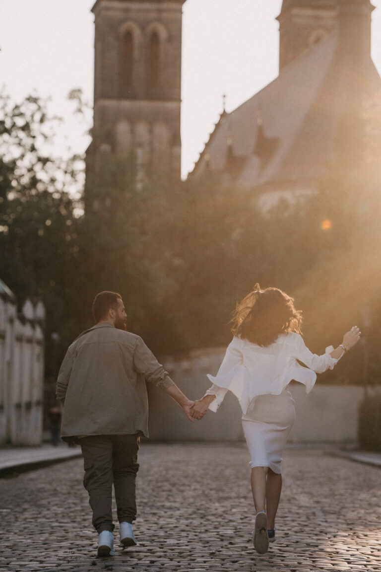 best spots in prague for couple photo, couple photoshoot prague, photographer in prague