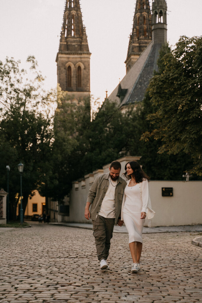 couple photoshoot prague, photographer in prague, engagement photoshoot prague