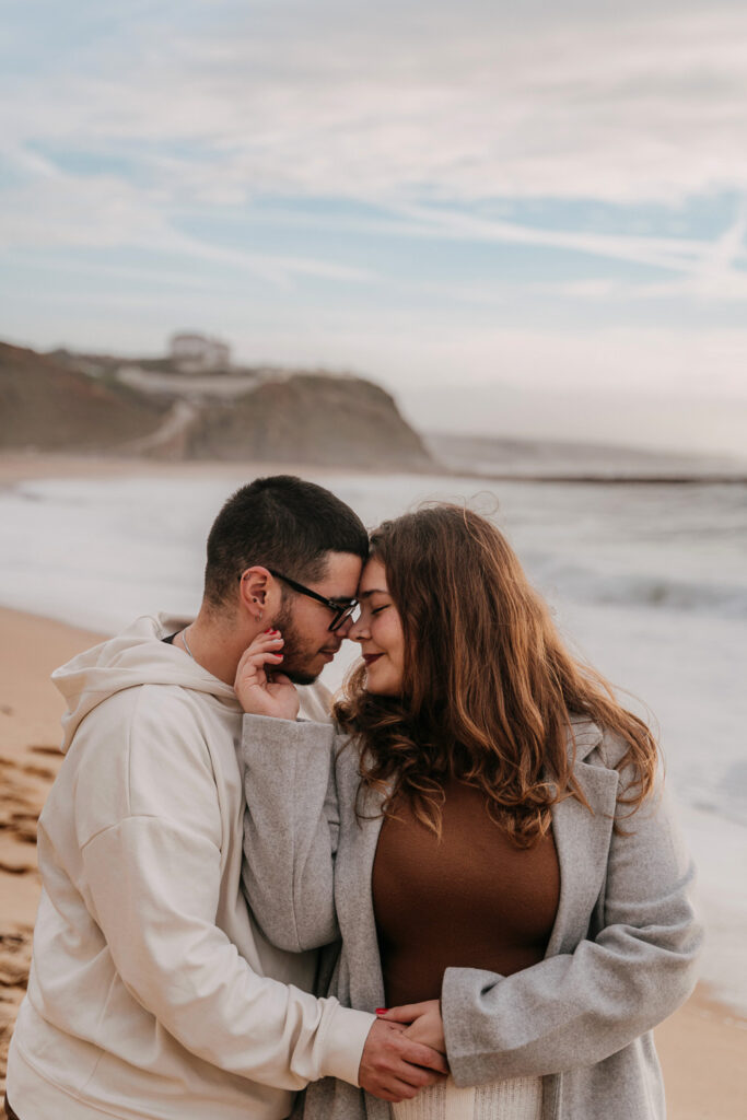 Couple photoshoot in Ericeira, ericeira photographer, lisbon couple photoshoot, lisbon photographer, portugal vacation photographer