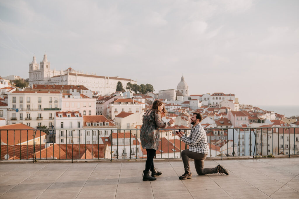 engagement photoshoot in Lisbon, lisbon photographer