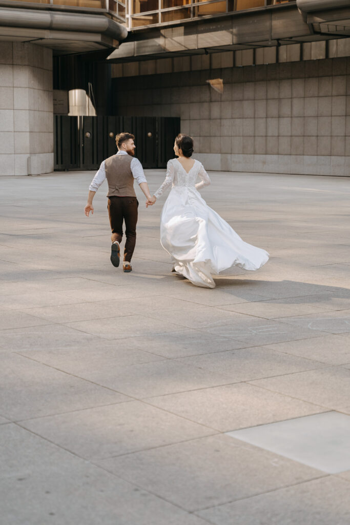 pre wedding photosession in Prague, Prague wedding photographer, elopement czechia, svatebni fotograf praha