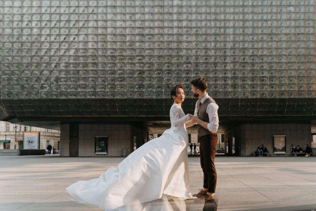 pre wedding photosession in Prague, Prague wedding photographer, elopement czechia, svatebni fotograf praha
