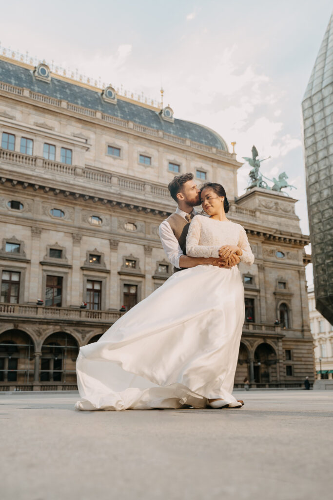 pre wedding photosession in Prague, Prague wedding photographer, elopement czechia, svatebni fotograf praha