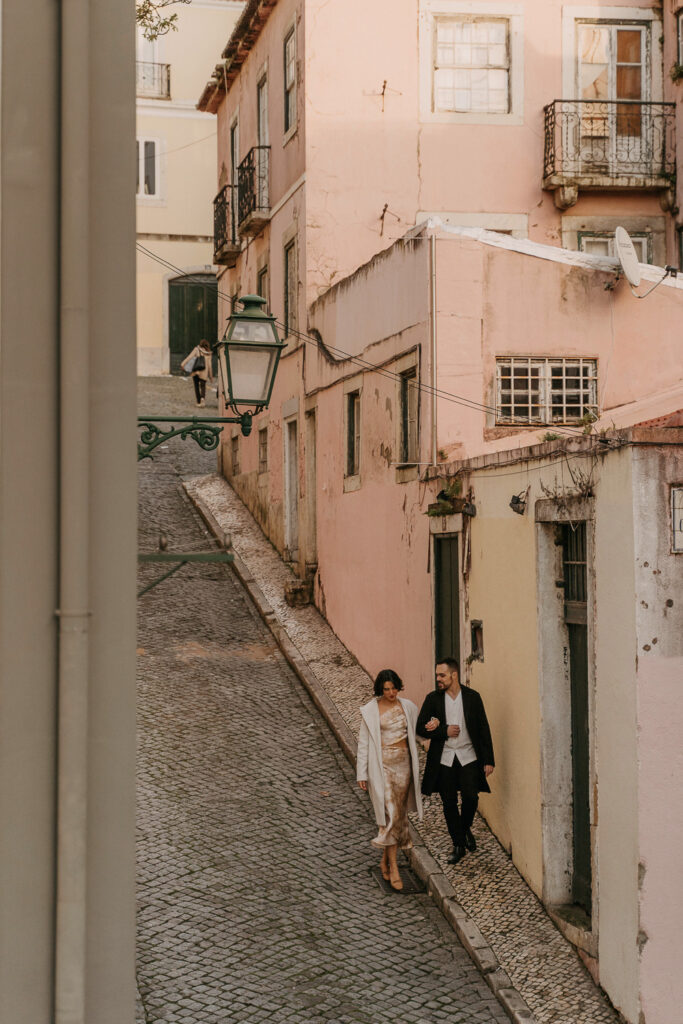 Couple photoshoot in Lisbon, Lisbon photographer, portugal photographer, elopement portugal, engagement lisbon