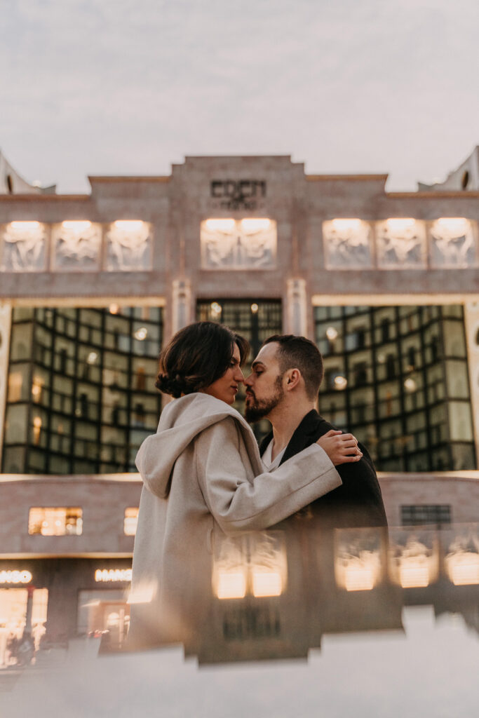 Couple photoshoot in Lisbon, Lisbon photographer, portugal photographer, elopement portugal, engagement lisbon