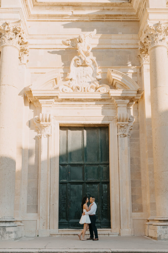 Couple photoshoot in Dubrovnik, photographer dubrovnik, croatia elopement, croatia prewedding, croatia wedding photographer
