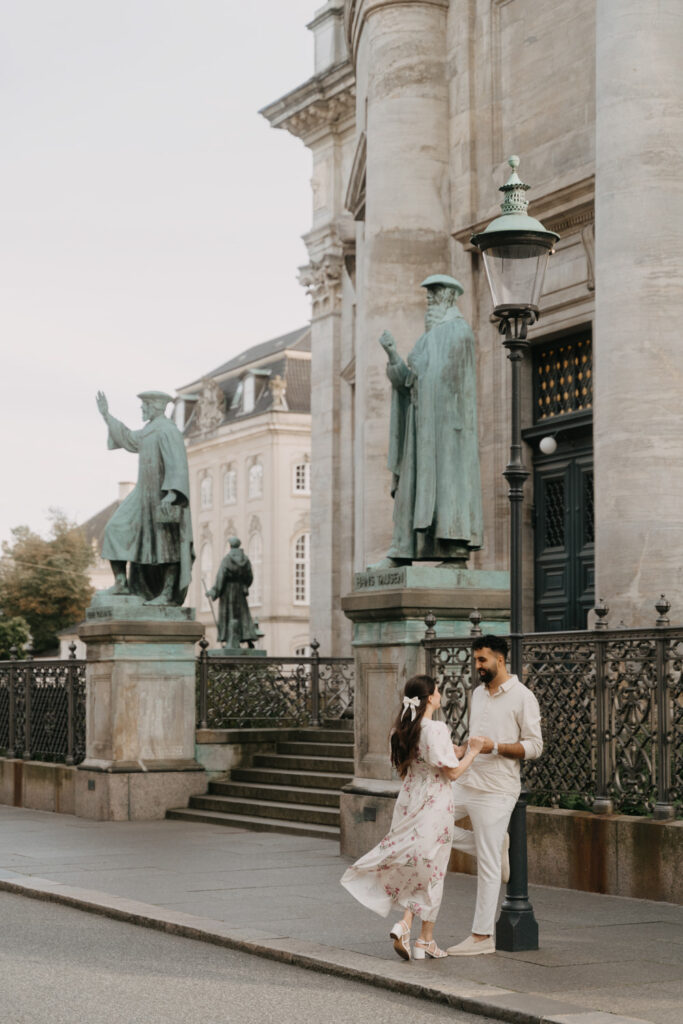 Couple photoshoot in Copenhagen, Copenhagen photoshoot, Copenhagen Photographer, Denmark wedding photographer, Denmark elopement photographer