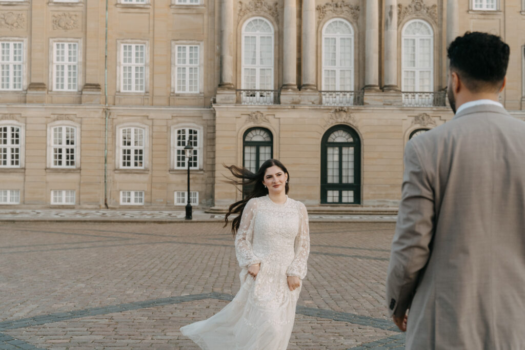 Couple photoshoot in Copenhagen, Copenhagen photoshoot, Copenhagen Photographer, Denmark wedding photographer, Denmark elopement photographer