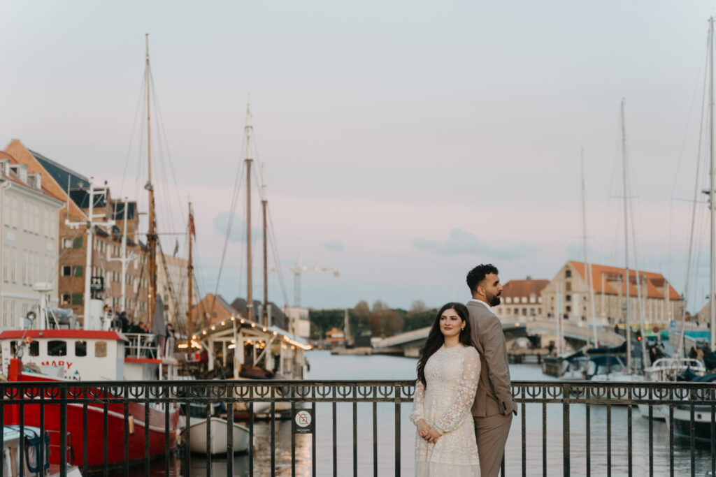 Couple photoshoot in Copenhagen, Copenhagen photoshoot, Copenhagen Photographer, Denmark wedding photographer, Denmark elopement photographer