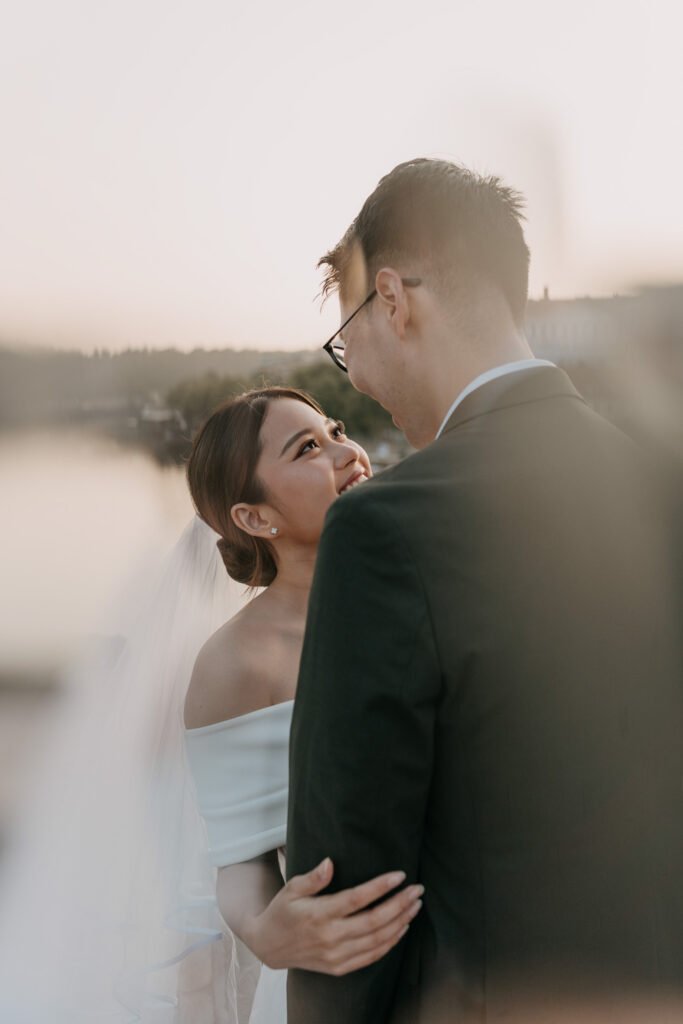 prewedding photosession in Prague, Prague photographer, destination photographer europe, engagement photographe rin prague, avvagraphy
