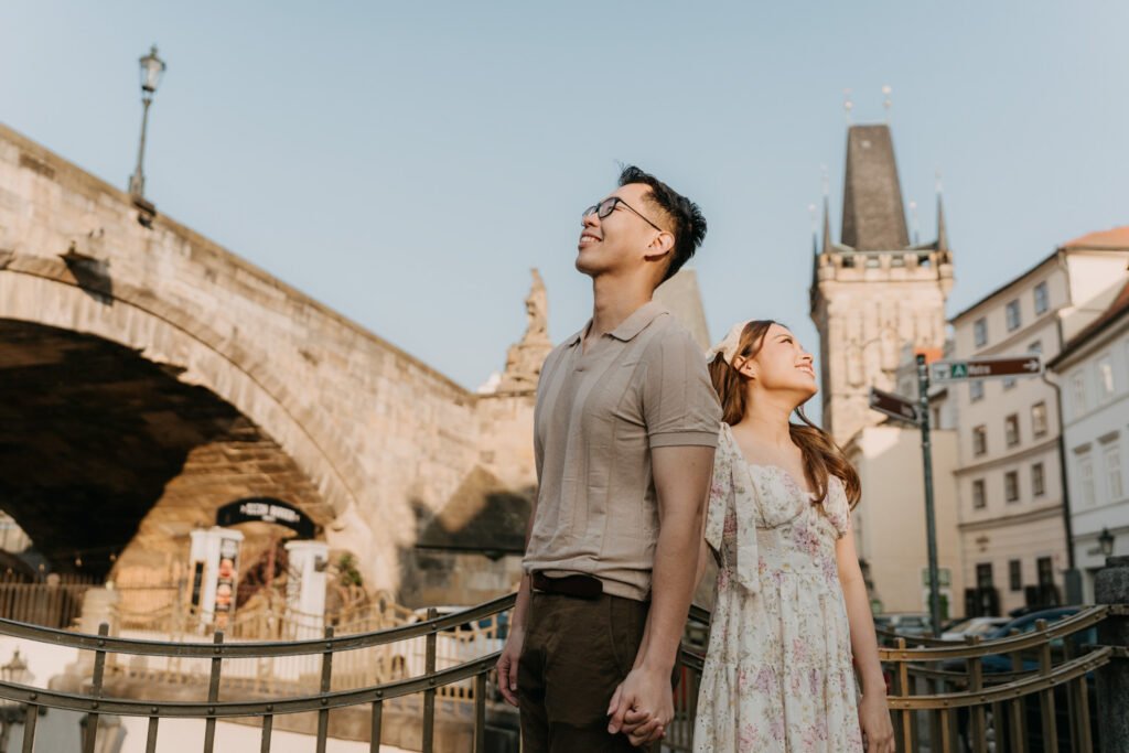 prewedding photosession in Prague, Prague photographer, destination photographer europe, engagement photographe rin prague, avvagraphy
