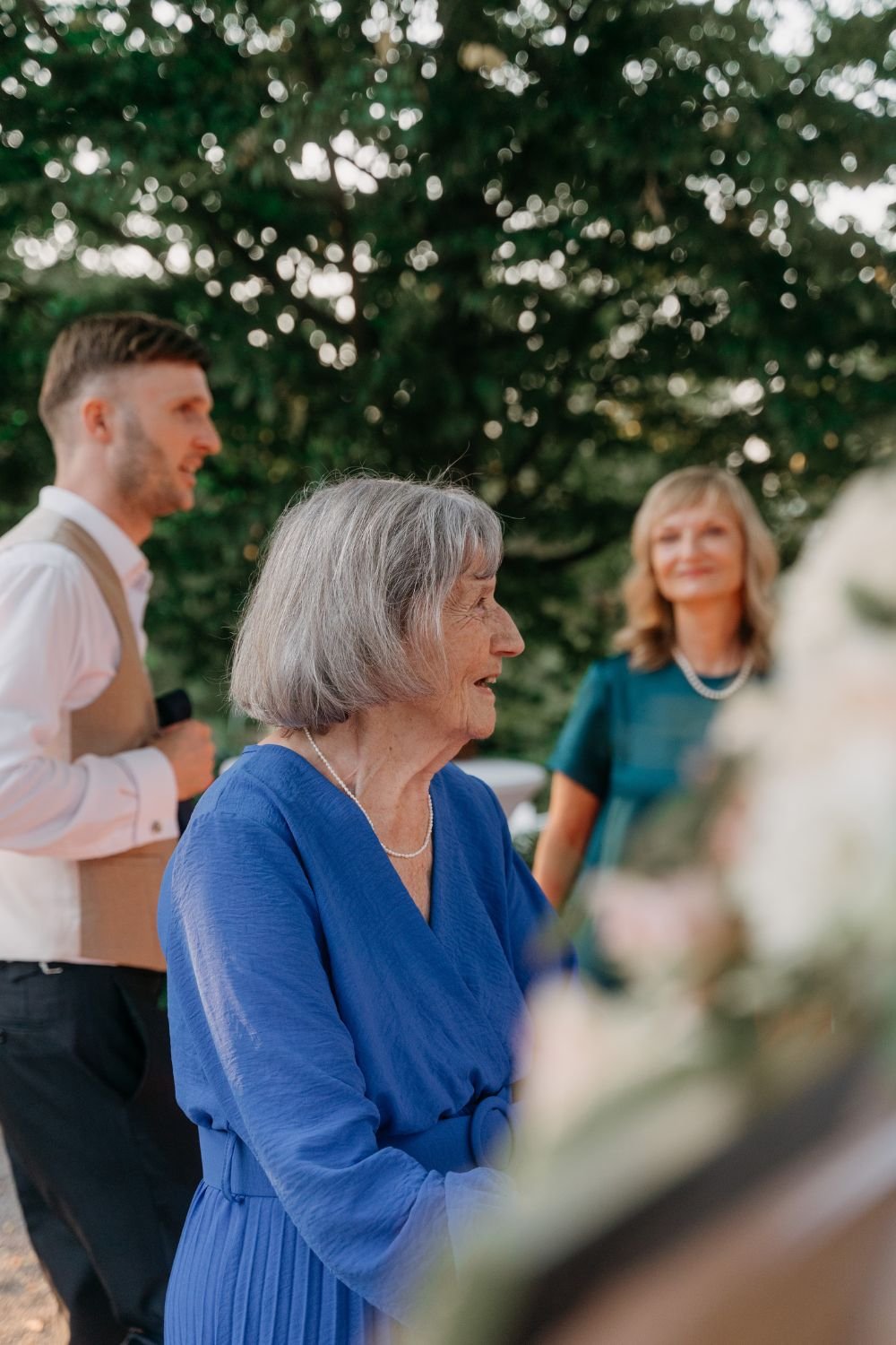 Wedding in Prague, Prague wedding photographer, chateau trnova, wedding venue czechia, wedding venue prague, prague wedding photographer