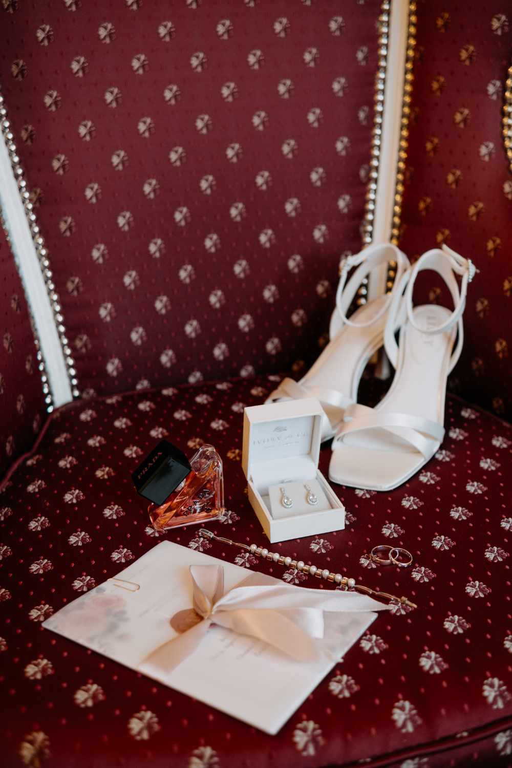 Wedding in Prague, Prague wedding photographer, chateau trnova, wedding venue czechia, wedding venue prague, prague wedding photographer