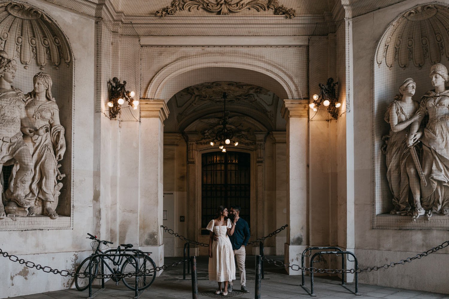 engagement in Vienna, surprise proposal vienna, vienna engagement photographer