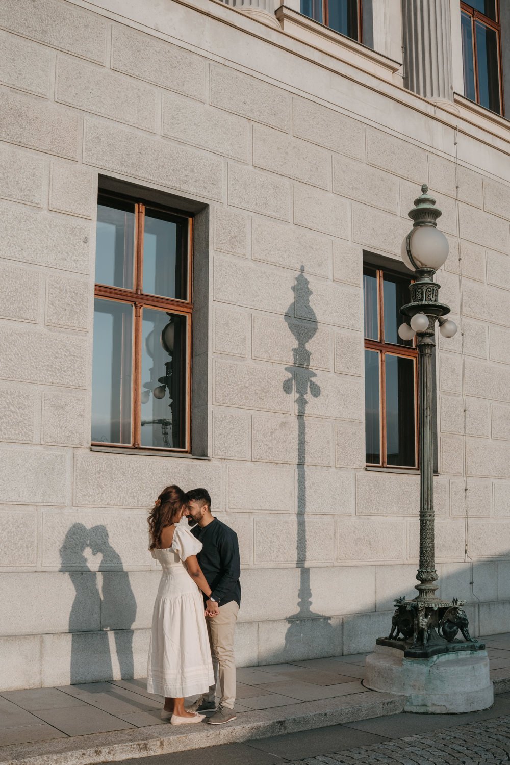 engagement in Vienna, surprise proposal vienna, vienna engagement photographer