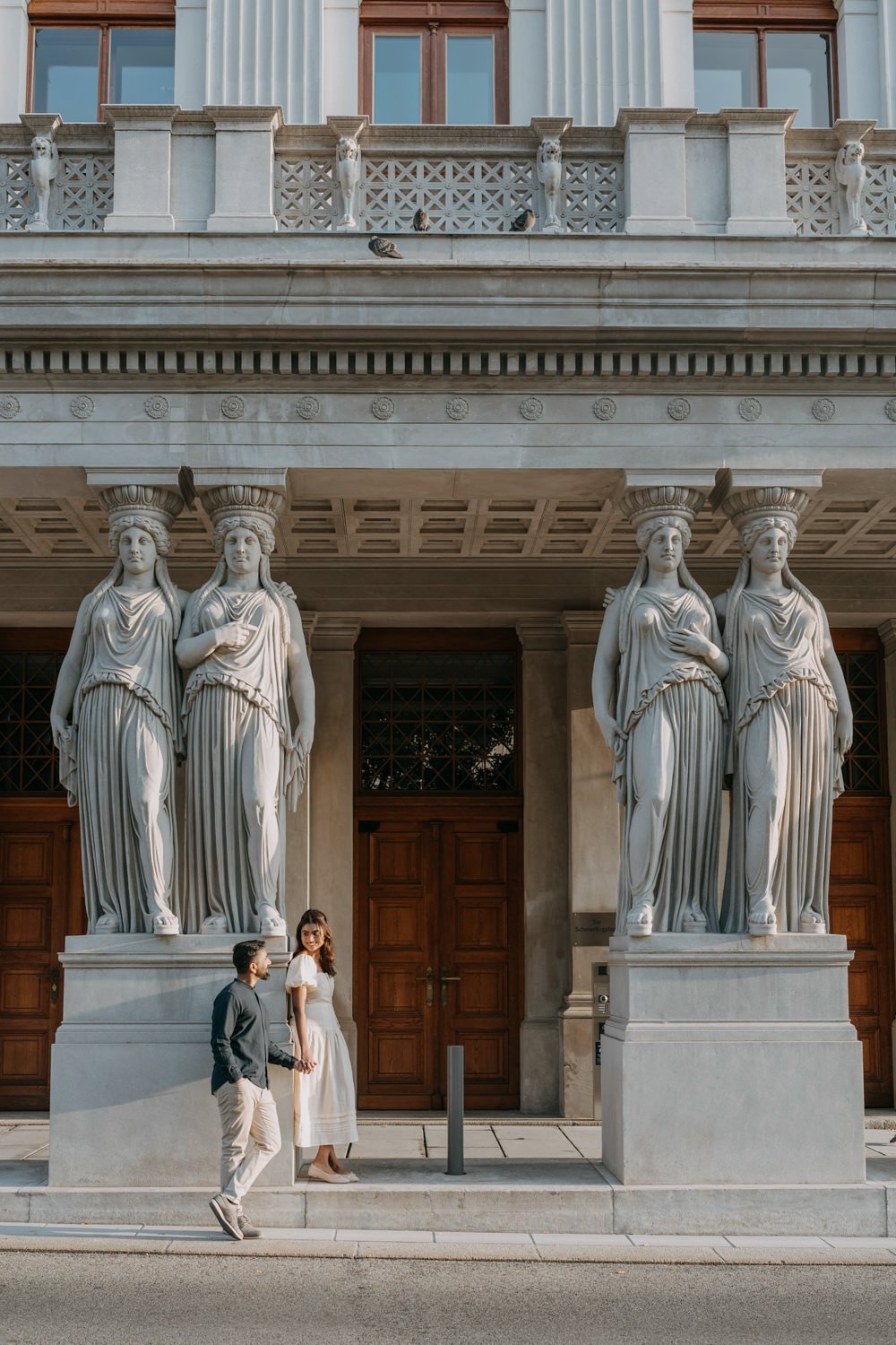 engagement in Vienna, surprise proposal vienna, vienna engagement photographer