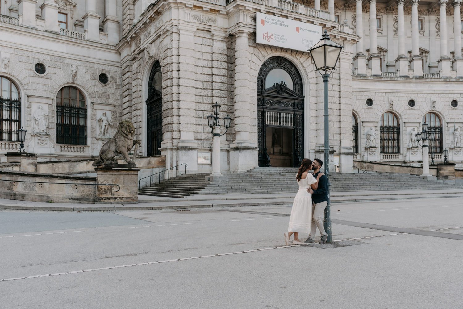 engagement in Vienna, surprise proposal vienna, vienna engagement photographer