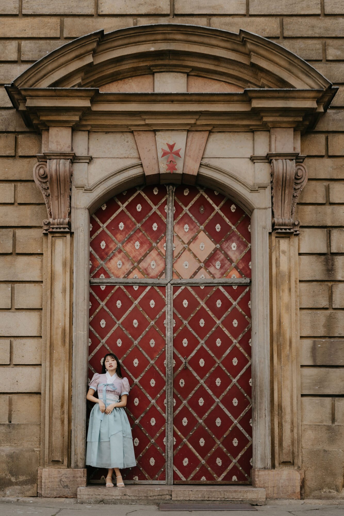 Vacation portrait photoshoot in Prague