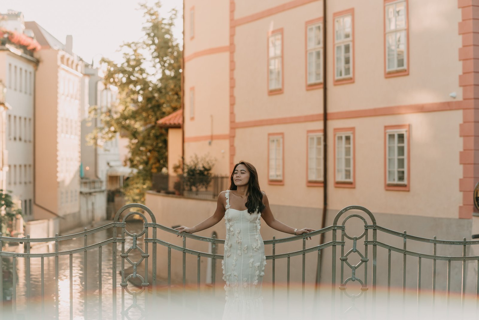 portrait photoshoot in prague, vacation photoshoot prague, portrait photographer prague, best prague photographer, vacation photosession prague